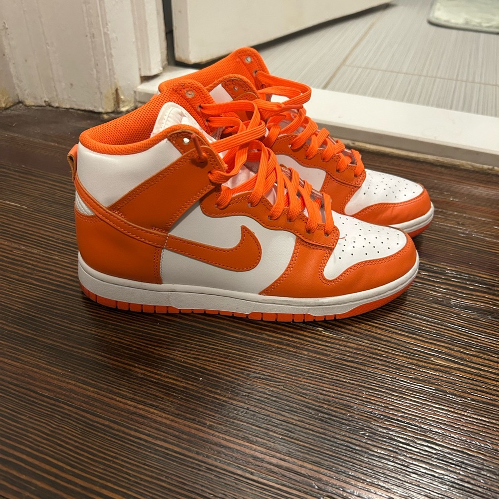 Nike Dunk High “Syracuse”